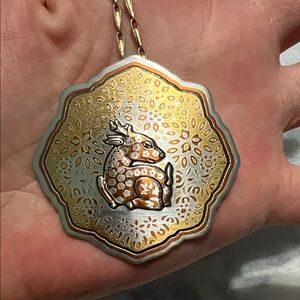 Reed & Barton 24 my electroplated and Silver Deer Damascene Medallion